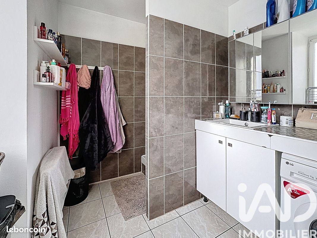 Immeuble 297 m² Bondoufle (image 14)