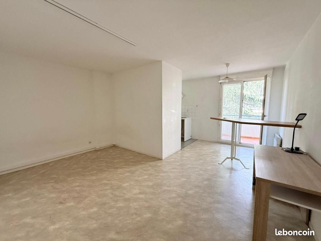 Appartement 1 pièce 32 m² · à Blagnac · 32 m² · 525 €