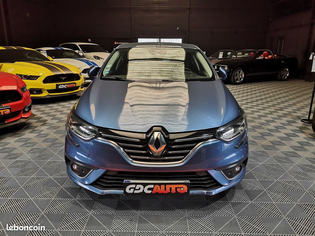 Renault MÉGANE IV 1.2 TCE 130 ENERGY INTENS EDC BVA (image 4)