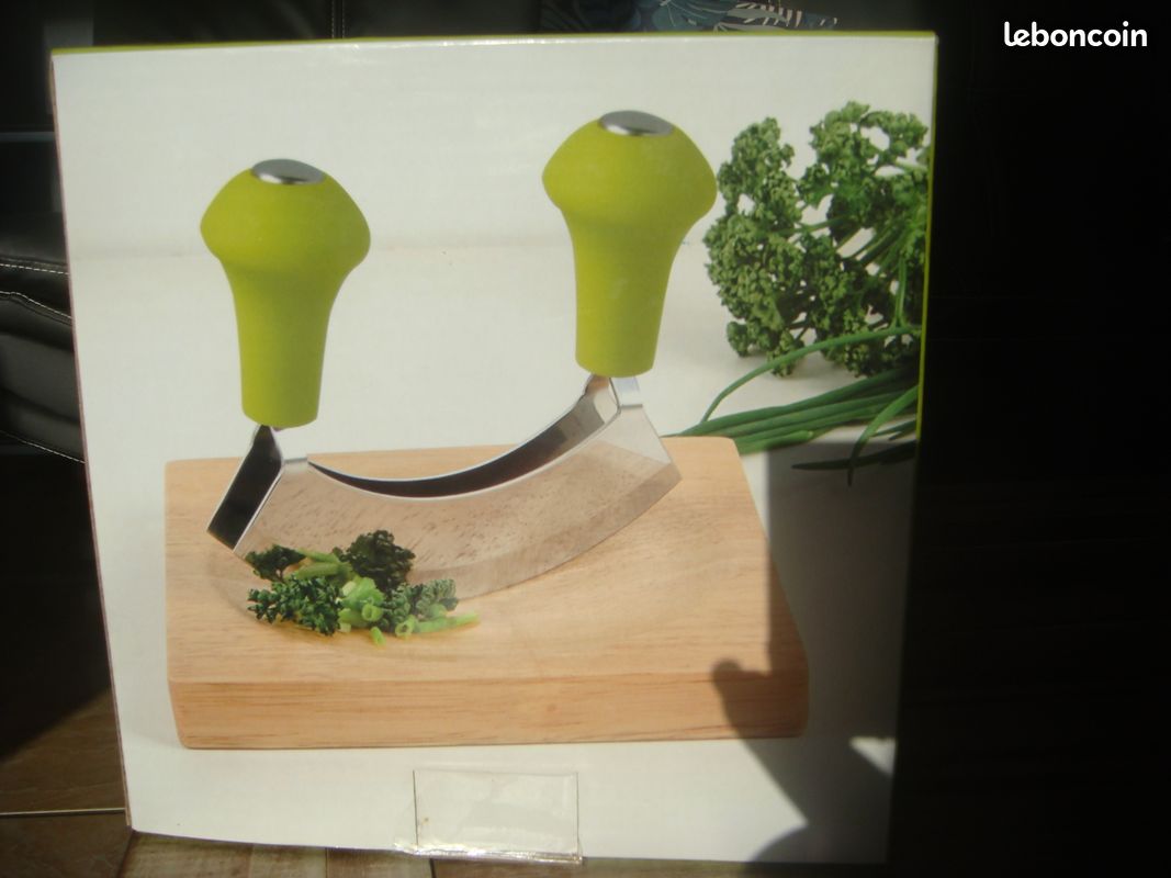 Hachoir à herbes (image 1)