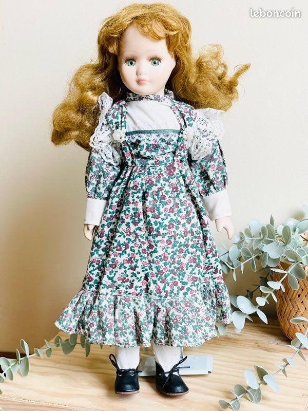 Robe de baptême ancienne bonnet tulle broderie fleurs XIXème XXème siècle