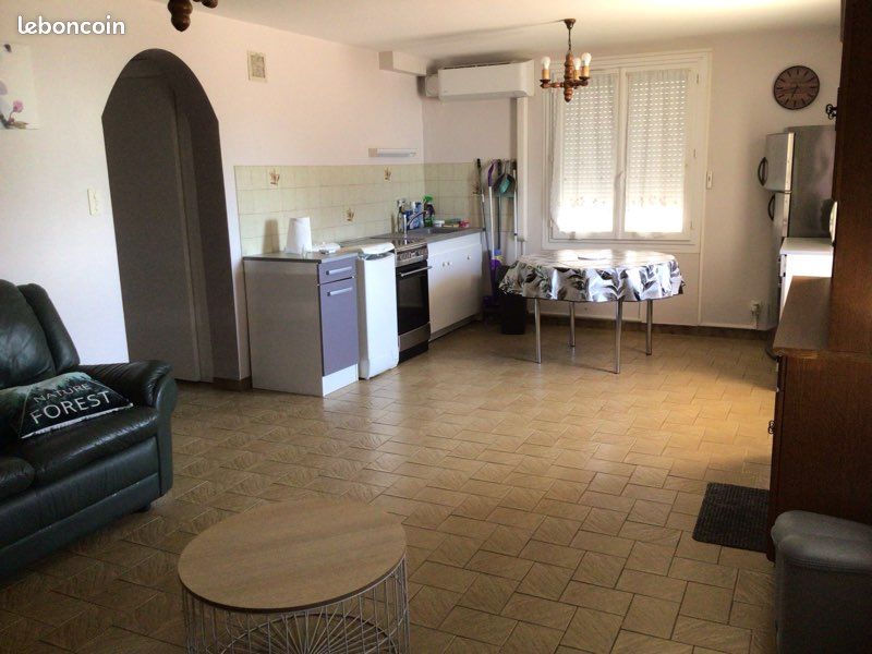 Appartement 2 pièces 45 m² · à Montbrison · 45 m² · 600 €