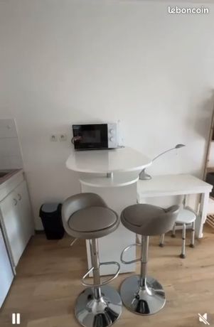 Studio centre ville proche place Bichon, CHU, INSPE ... — 2