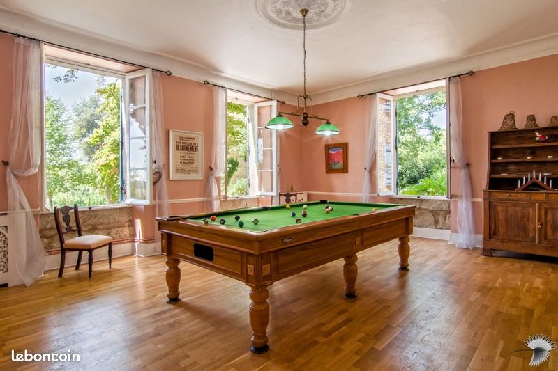 Château 25 pièces 1 146 m² - Bergerac 24100 (image principale 11)