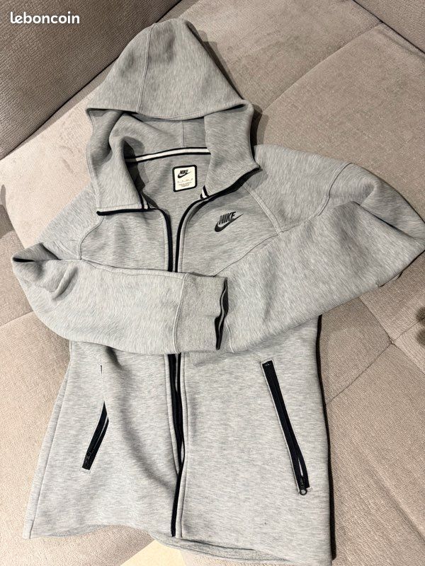 Veste femme Nike Tech XS (image 1)