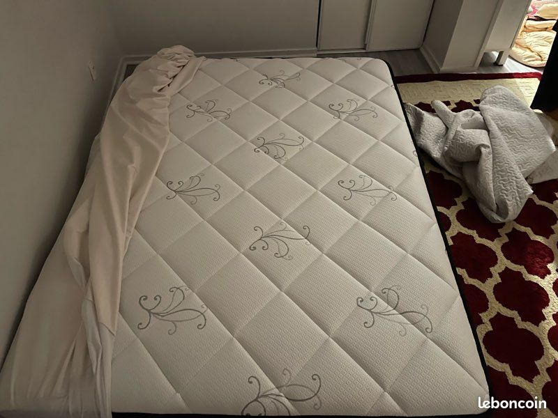 Matelas neuf (image 1)
