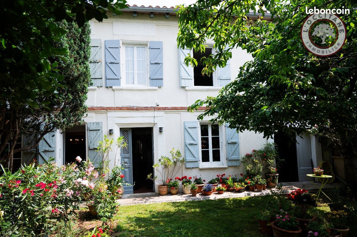 Maison 7 pièces 215 m² · à Cadours · 215 m² · 199 000 €