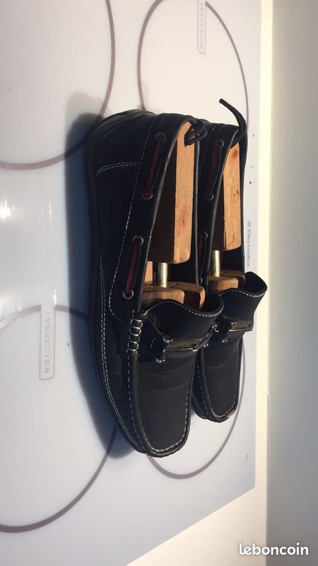 Chaussures bateau avec boucle T42 (image 3)