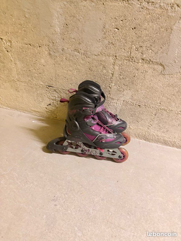 Patins à Roulettes Oxelo Adulte, Noir/rose, Taille UK 3.5 / EU 36.5 / US 5 (occasion)
