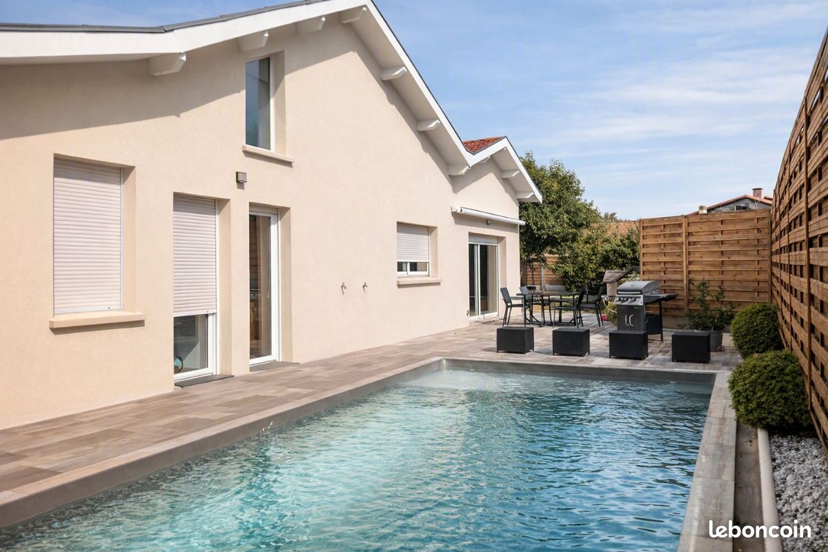 Maison 5 pièces 113 m² · à Carbon-Blanc · 113 m² · 389 000 €