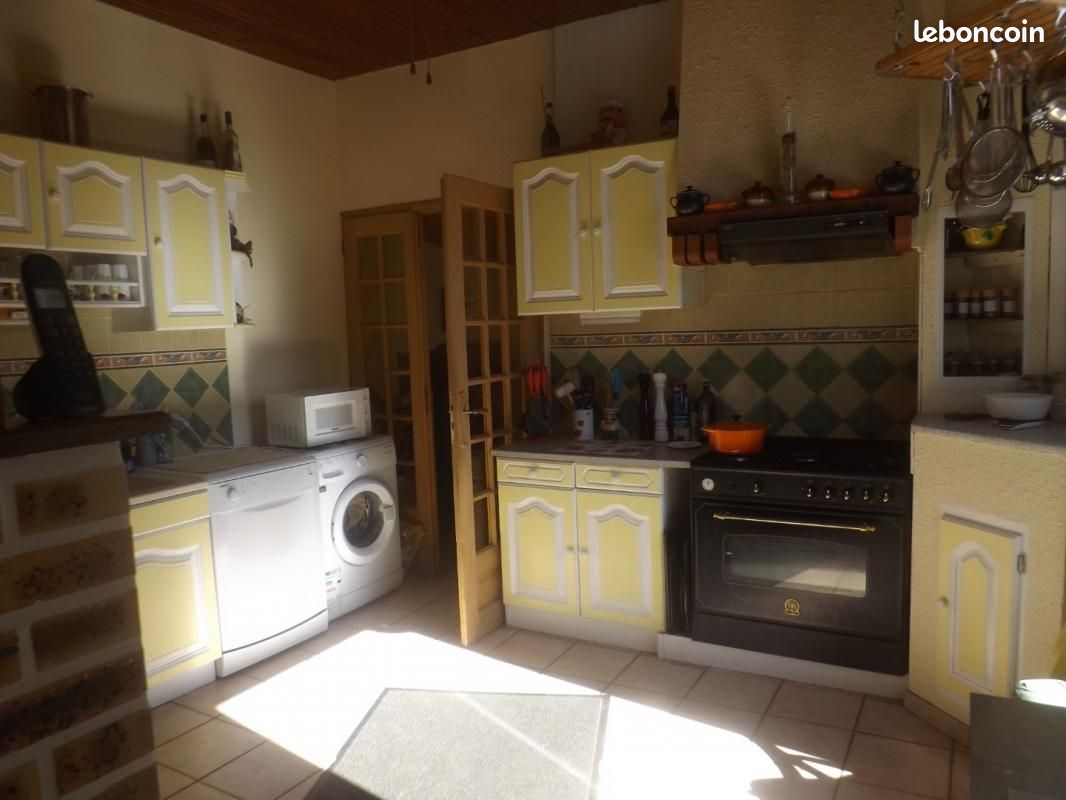 Propriété 4 pièces 120 m² - Chassenon 16150 (image principale 6)