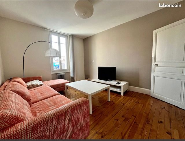 Appartement 5 pièces 80 m² · à Clermont-Ferrand · 80 m² · 900 €