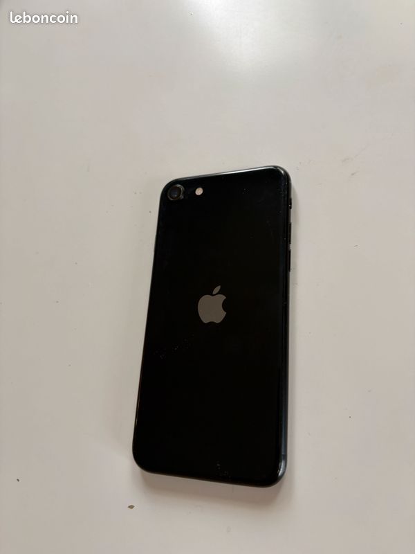 IPhone SE (3rd Génération) 64 Go Version globale - Comme Neuf (image 3)