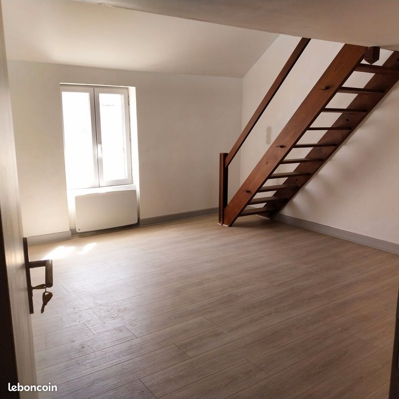 Appartement 1 pièce 22 m² · à Châteauroux · 22 m² · 390 €