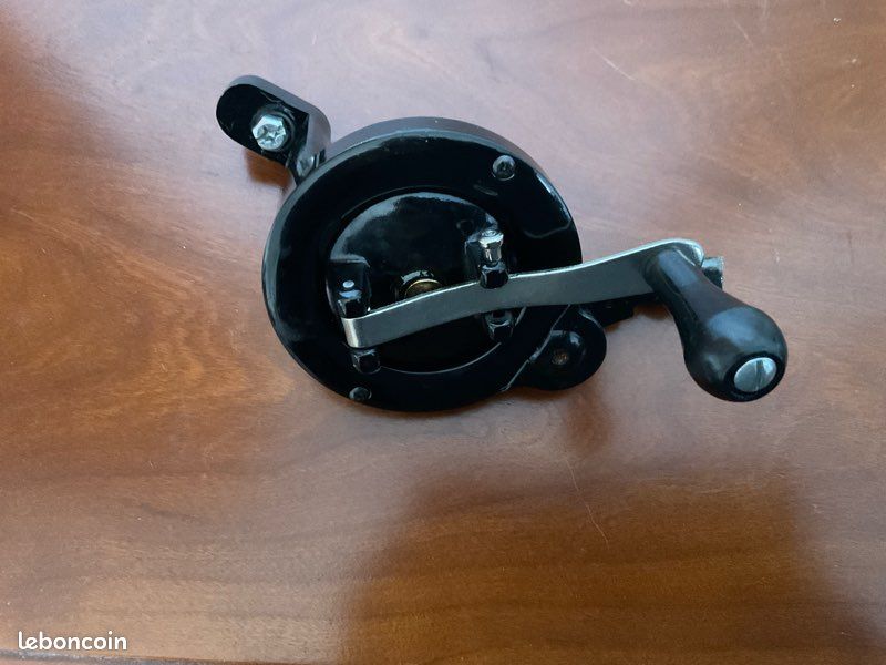 MANIVELLE SINGER MACHINE A COUDRE 25 eur SERGIO1 (image 3)