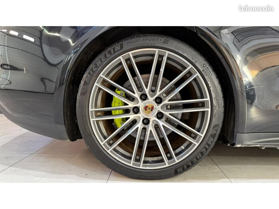 PORSCHE PANAMERA 4 E-Hybrid 2.9i V6 462CH BV PDK 8 - SUREQUIPEE (image 31)