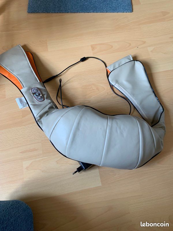 Masseur cervical shiatsu chauffant (image 1)