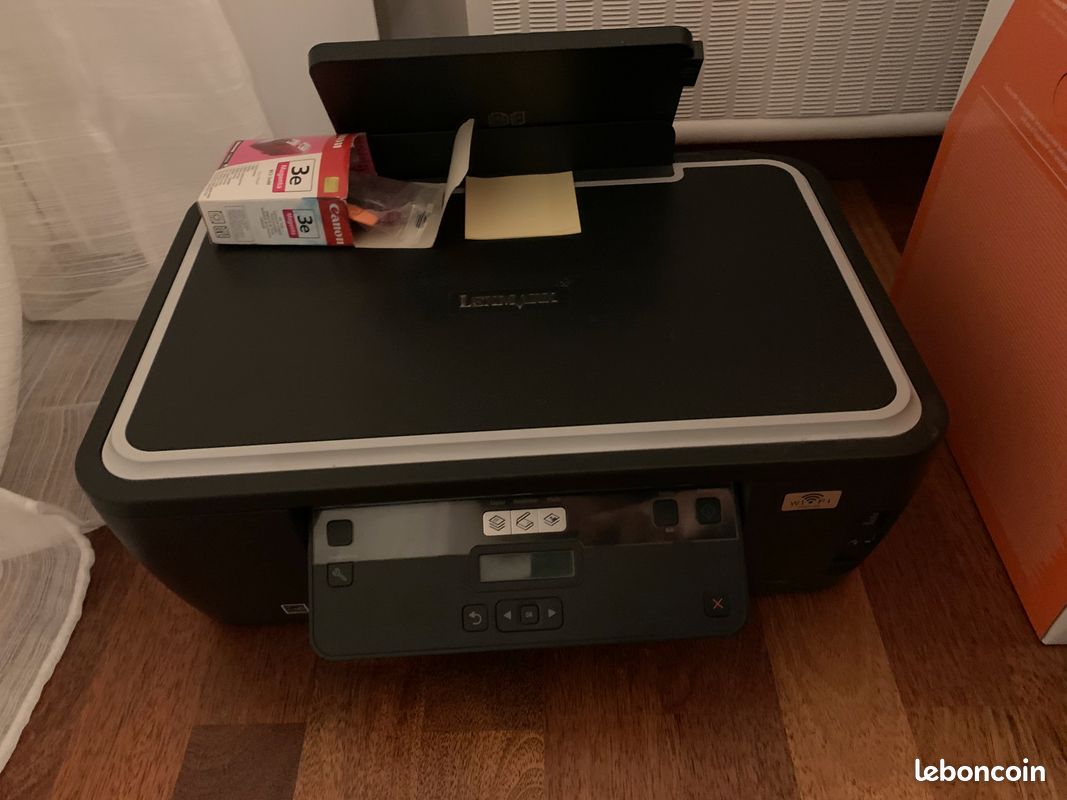Imprimante lexmark jamais utilisée bon etat (image 1)