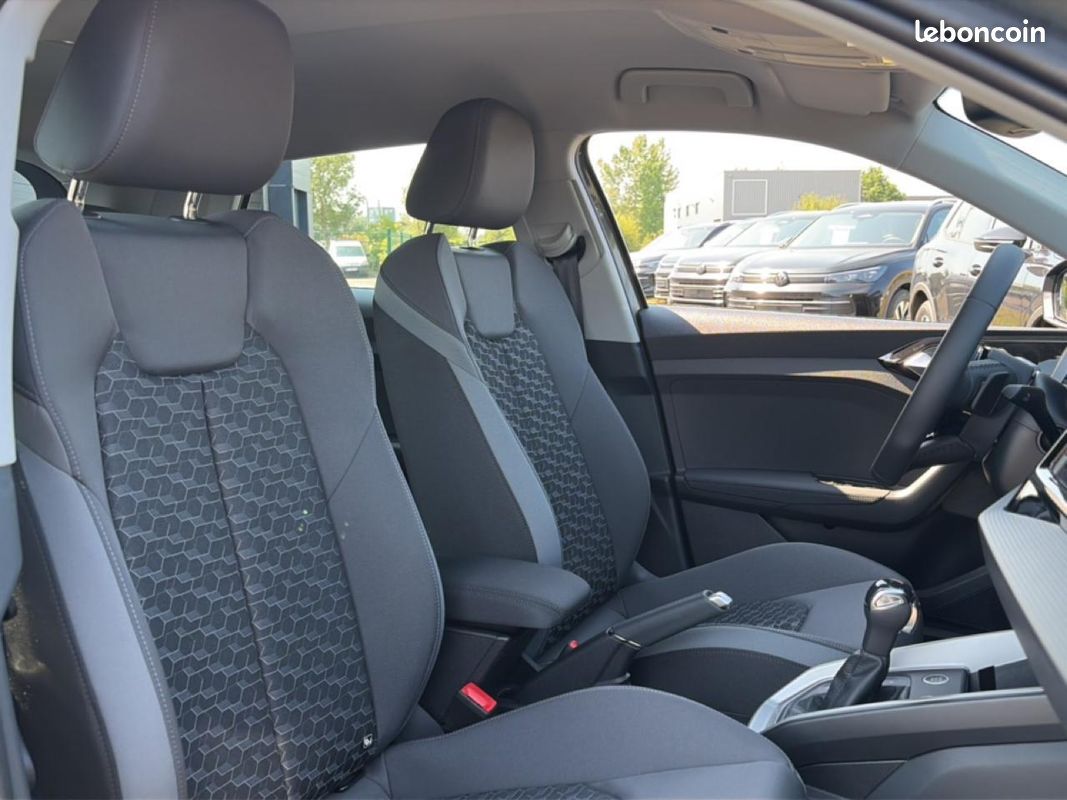 AUDI A1 SPORTBACK 30 tfsi 116 s line s tronic 7 (image 14)