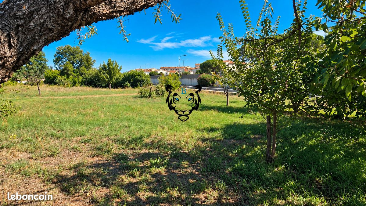 Terrain 544 m² · à Puget-sur-Argens · 544 m² · 200 000 €