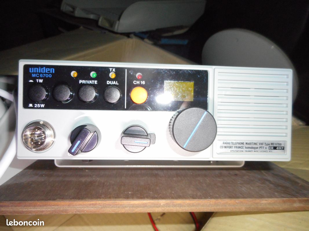 RADIO MARINE SHIPMATE RS 8000 NON TESTE