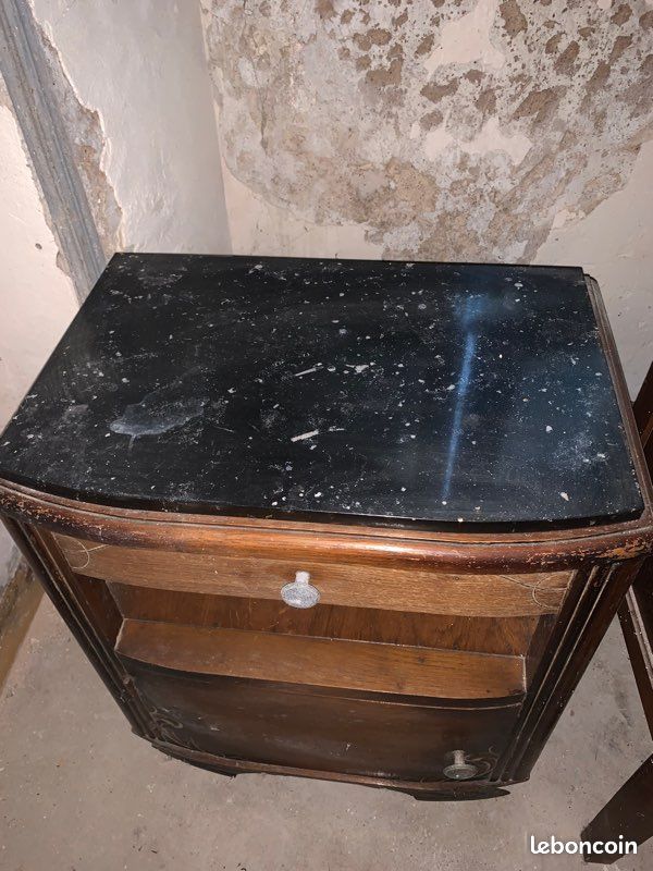 Tables de chevet (image 1)