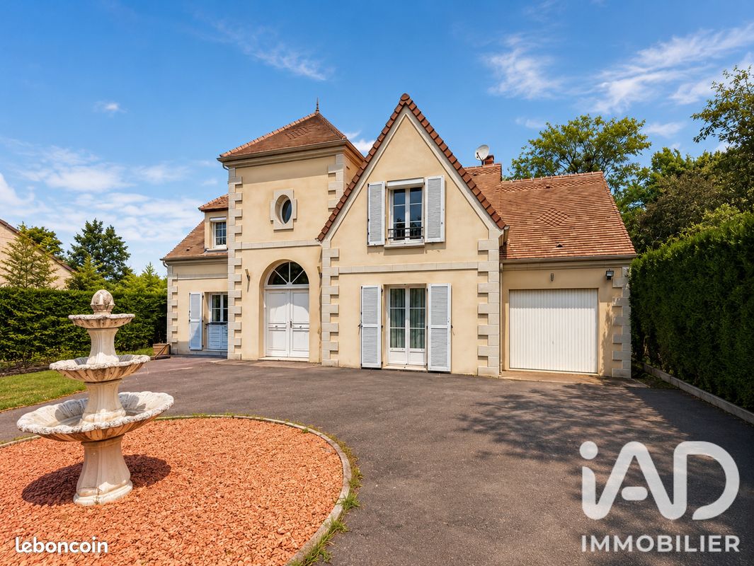Maison 9 pièces 187 m² · à Cinqueux · 187 m² · 499 000 €