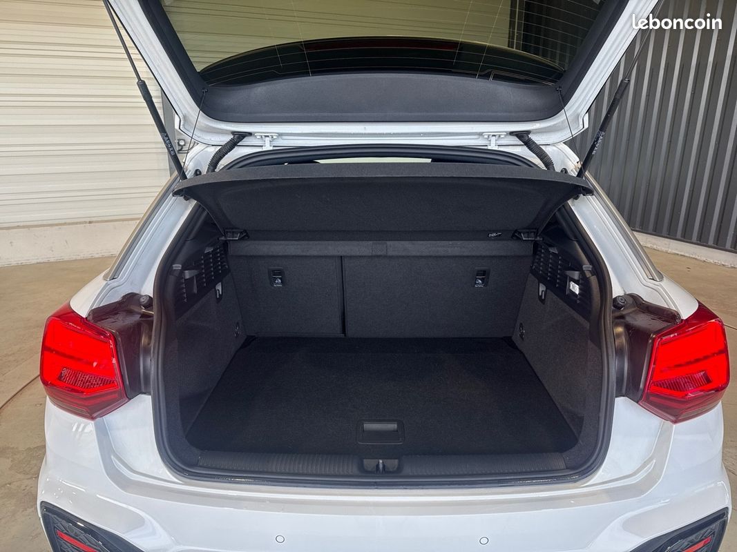 AUDI Q2 35 TFSI 150 S tronic 7 S line (image 22)