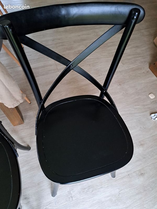 Lot 3 chaises type bistrot noires (image 4)