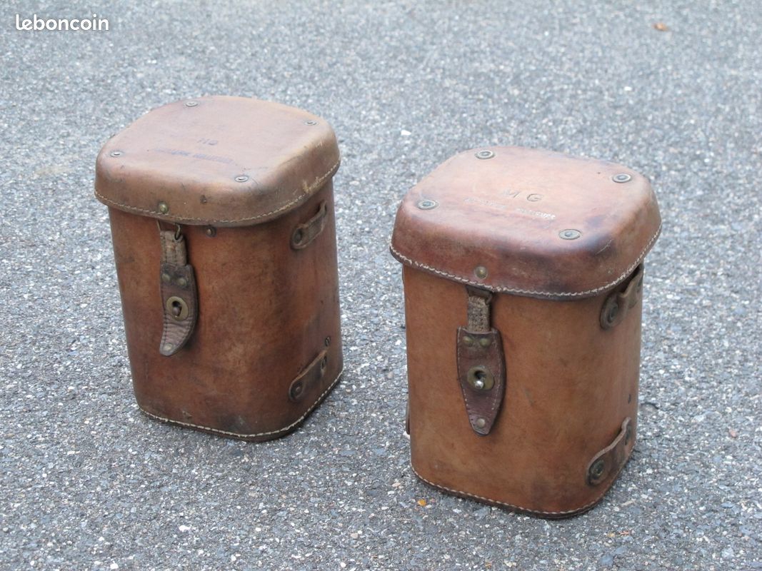 Jolie petite boite en cuir de théodolite militaire année 50 (image 1)