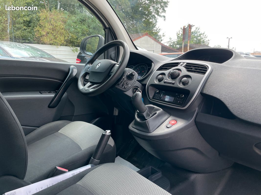 Renault kangoo express ii (2) maxi grand volume confort dci 90 3pl (image 6)