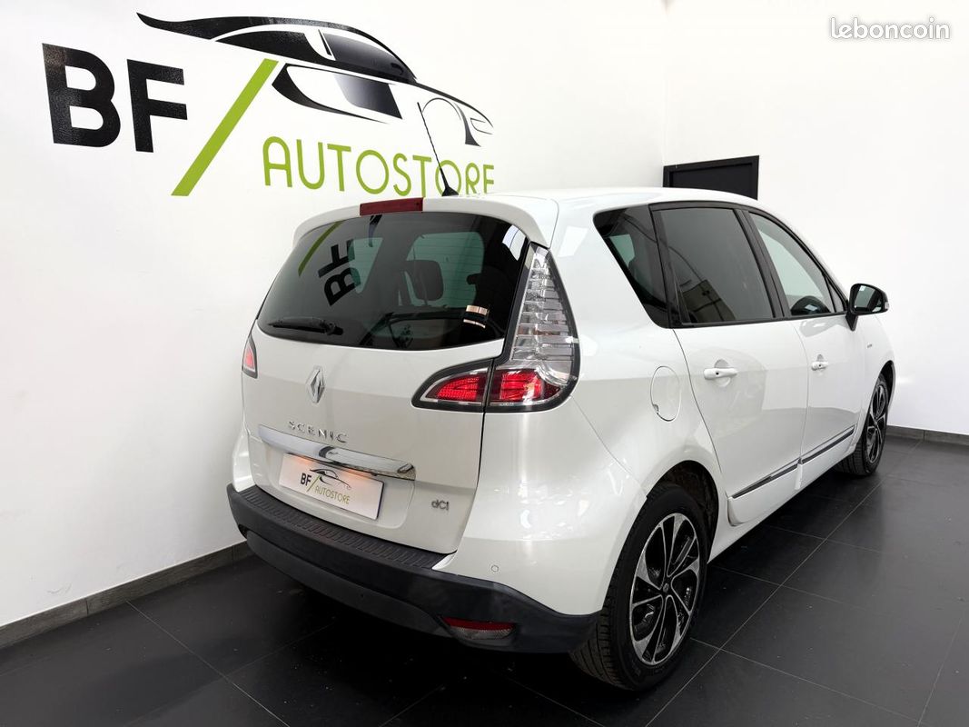 RENAULT SCENIC 1.6 Energy dCi - 130 Euro 6 III MONOSPACE Bose (image 6)