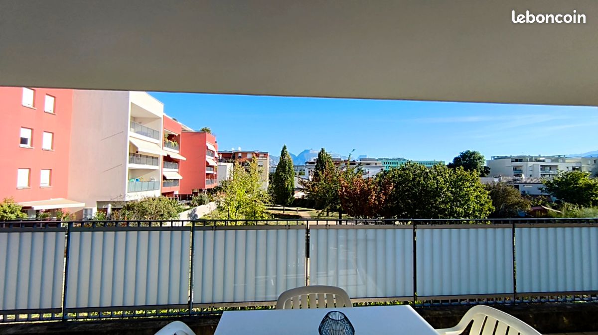 Appartement 2 pièces 46 m² · à Échirolles · 46 m² · 125 000 €