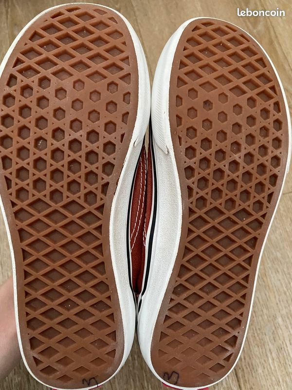 Vans (image 4)