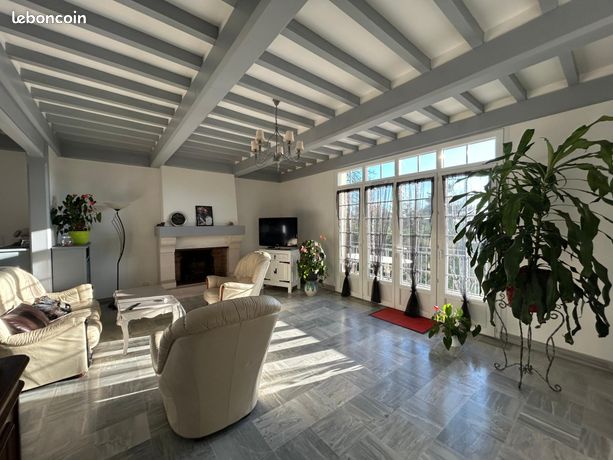 Maison 5 pièces 153 m²