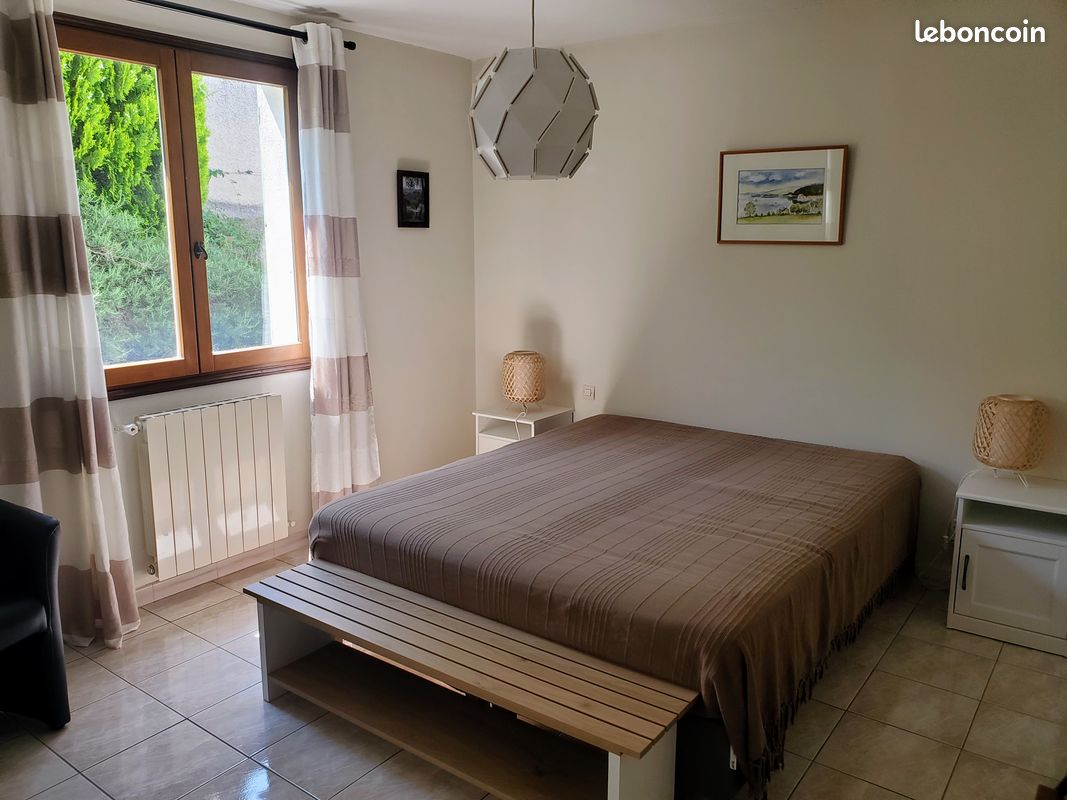 Gîte pied du Ventoux - 4 à 6 chambres (image 8)