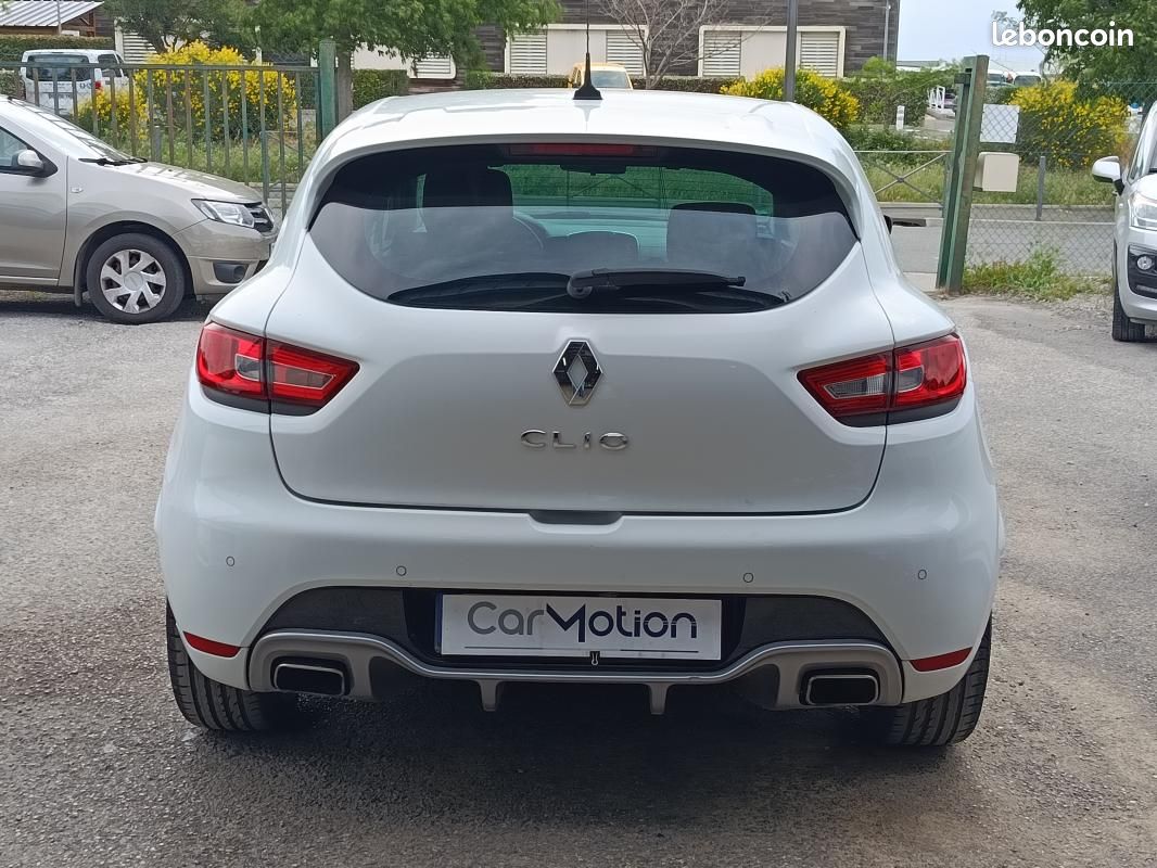 Renault Clio 4 RS 200 ch (image 5)