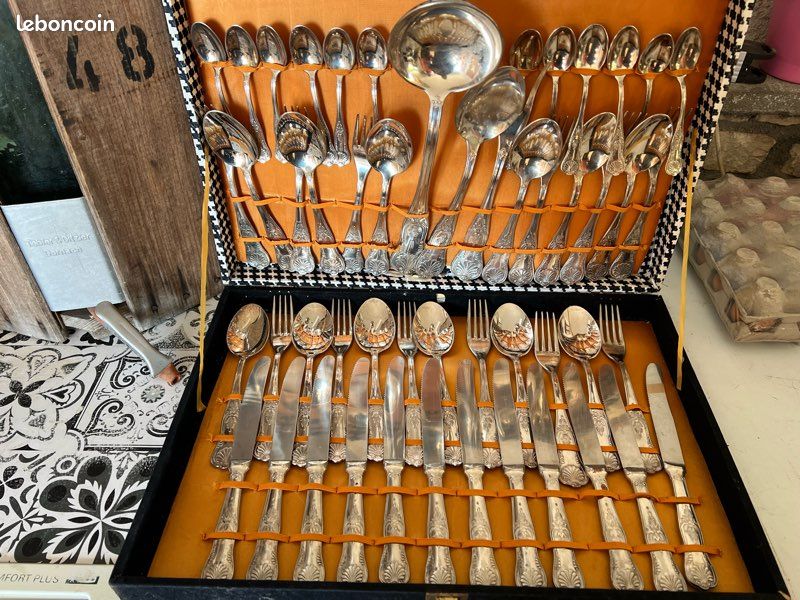 Ancienne Ménagère Achille Princet En Métal Argenté 3,1 Kg Et 49 Pièces
