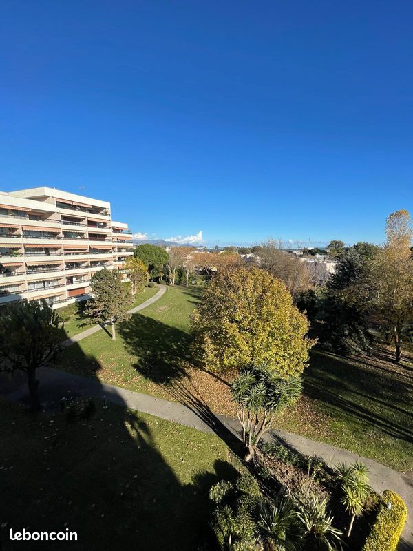 Appartement 3 pièces 75 m² · à Villeneuve-Loubet · 75 m² · 1 690 €/mois