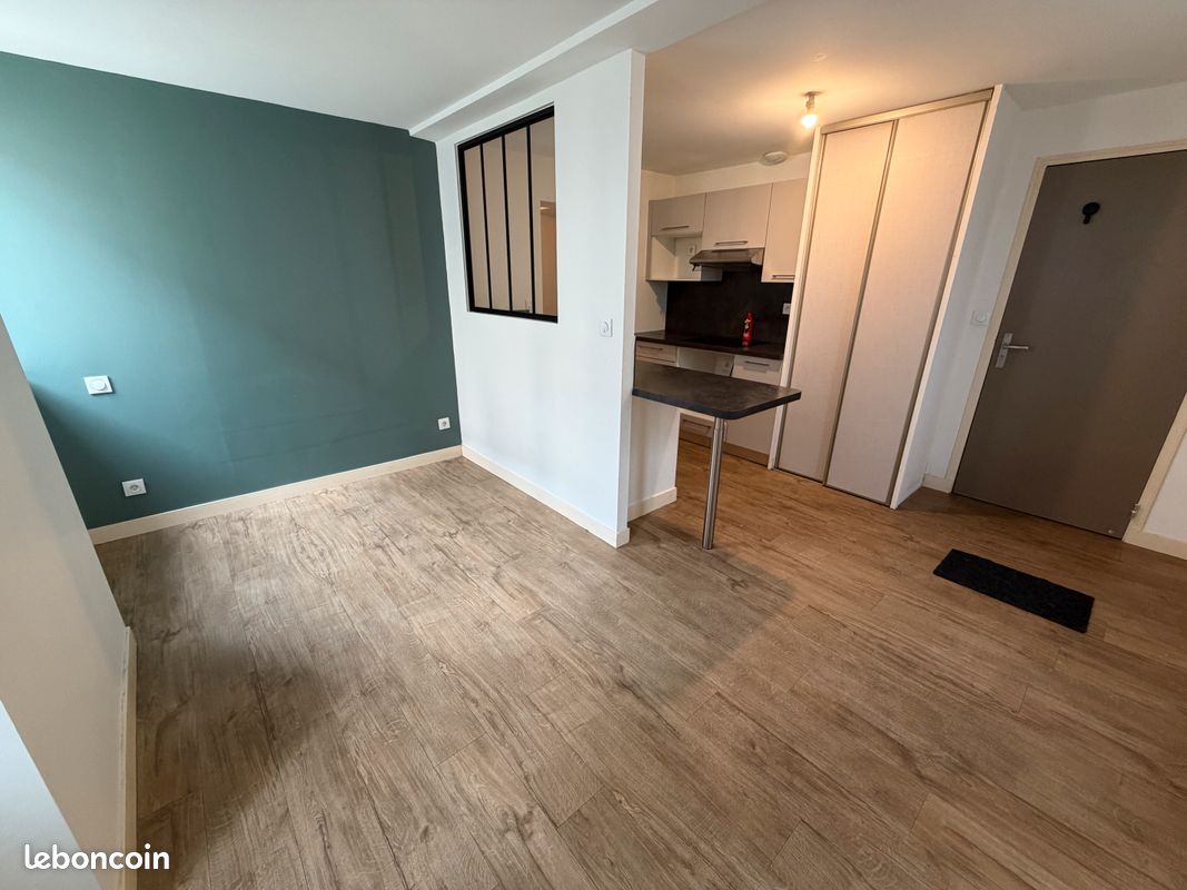 Appartement 1 pièce 25 m² · à Aire-sur-l'Adour · 25 m² · 360 €/mois