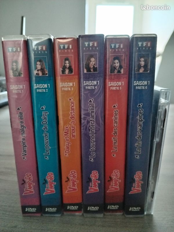 Coffret Chica vampiro (image 1)