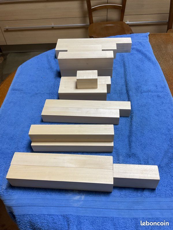Lot De 20 Blocs De Bois De Tilleul Massif Pour Tournage/sculpture - 1.5" X 1.5" X 3" - Neuf