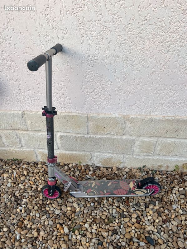 Trottinette (image 1)