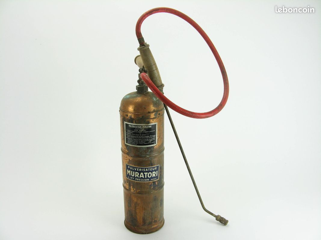 Ancien pulvérisateur en cuivre Muratori (image 1)