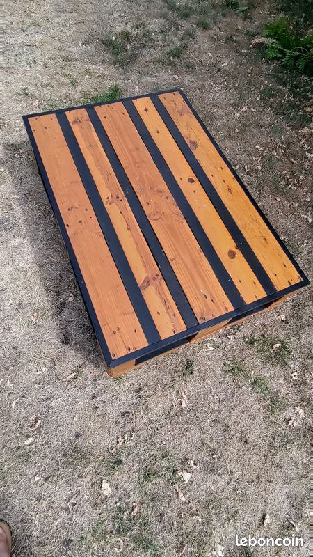 Table basse palette (image 1)