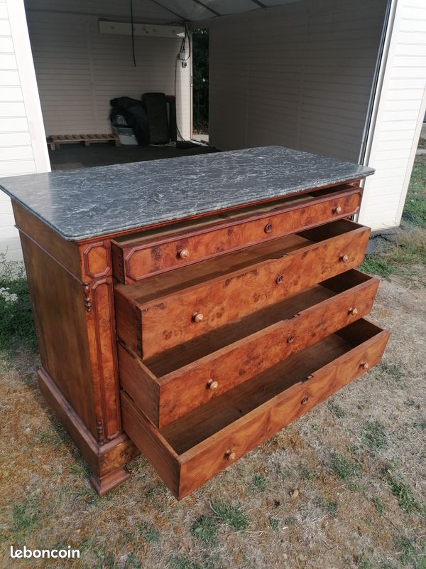 Commode (image 3)