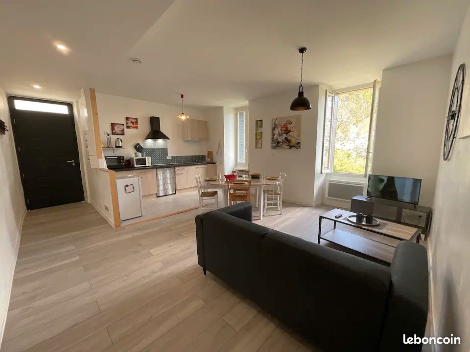 Location saisonnière (image 1)