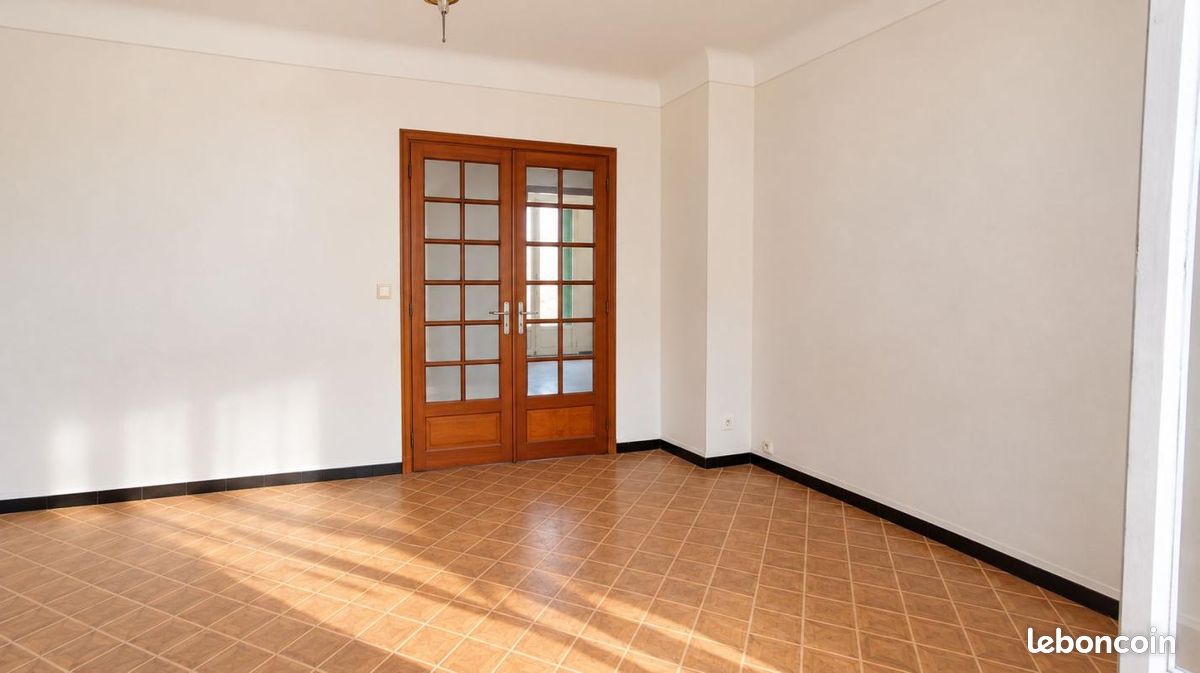 Appartement 3 pièces 68 m² · à Nîmes · 68 m² · 114 000 €