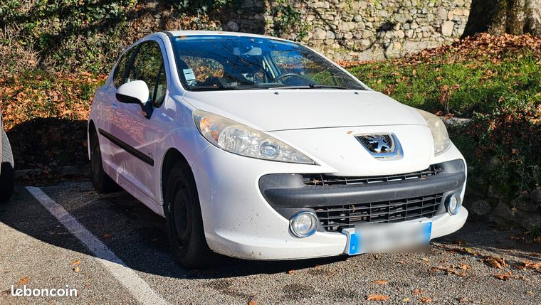 SPORT AUTO PRESTIGE - PEUGEOT-206-+ 1.4i + BERLINE Urban