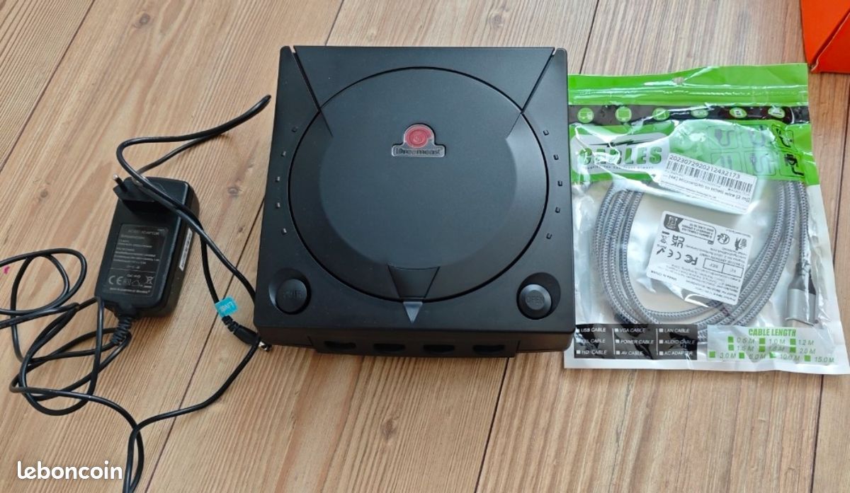 Console Sega Dreamcast PAL avec GDemu v5.20.5 + Carte SD 256 Go